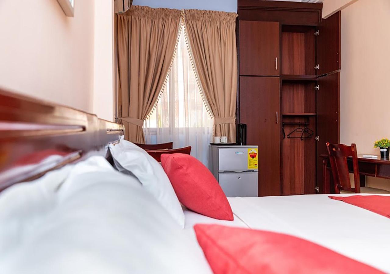 Sweet Pee Executive Hotel Kumasi Ngoại thất bức ảnh